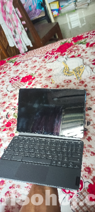 Lenovo M10